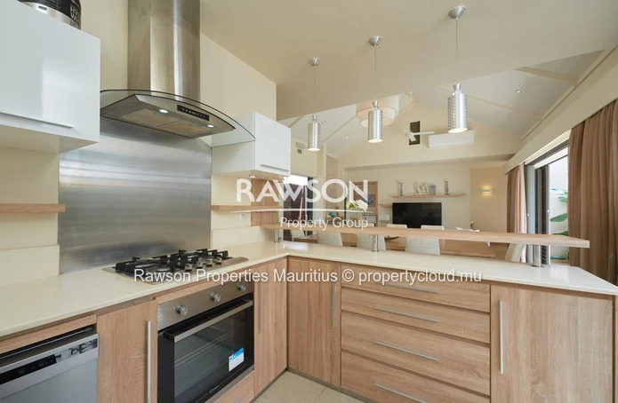 Superbe Villa Dans La Résidence De Prestige A Grand Baie - €650,000