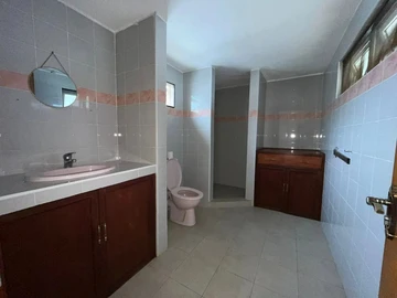 Maison de 4 Chambres
