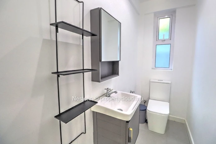 Appartement 2 chambres récemment rénové à louer à Pointe aux Canonniers