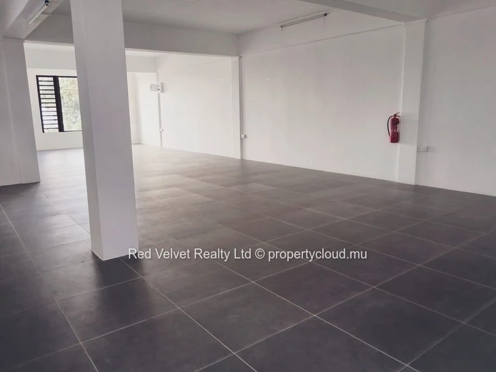 Espace de bureau / commercial à louer à Vacoas