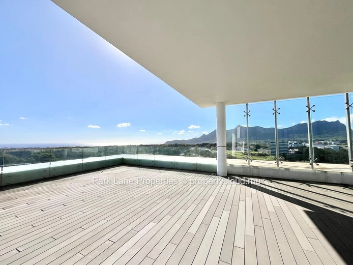 732m² Premium Office for Sale – Ebene Cybercity – 13th Floor