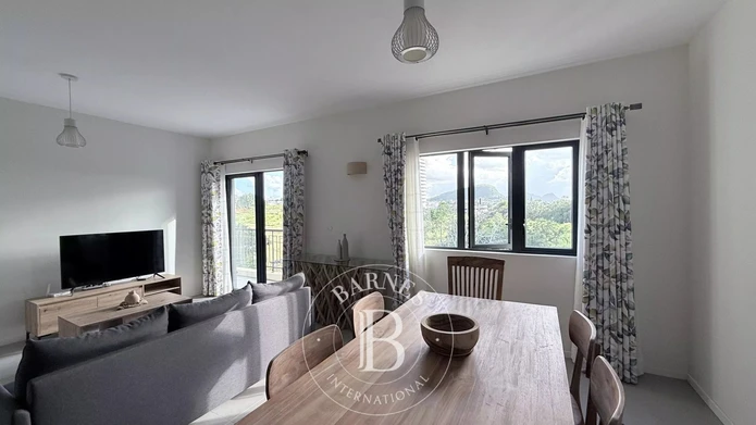 TRIANON - Bel appartement lumineux et sécurisé avec vue dégagée sur les montagnes - 4 Chambres