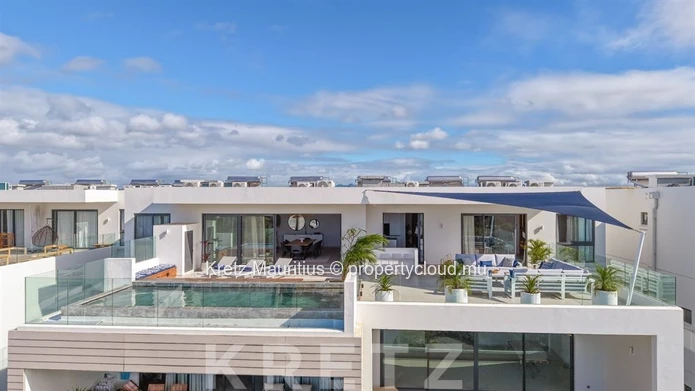 Exceptional penthouse with private pool and breathtaking views over the Northern islands (Sole Mandate)