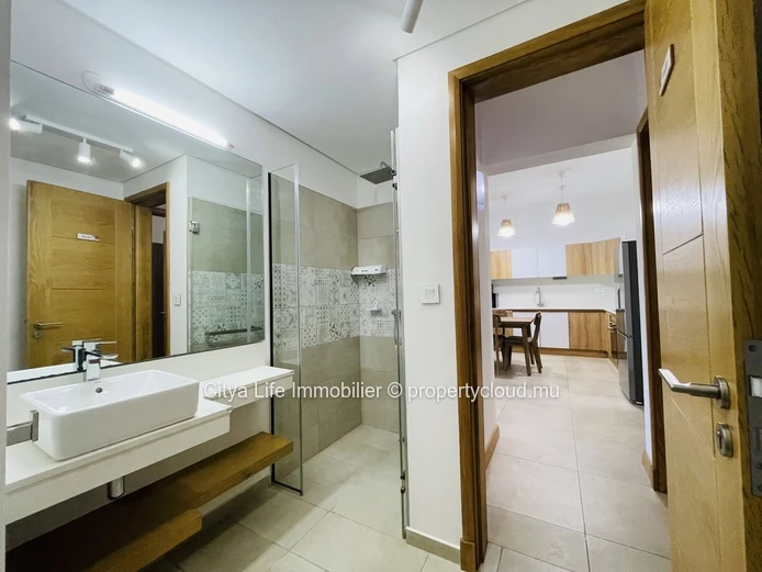 Spacious apartment for rent at Beau Plan (Sole Mandate)