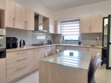 3 Bedroom Apartment