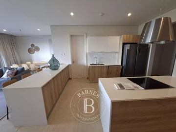 4 Bedroom Apartment