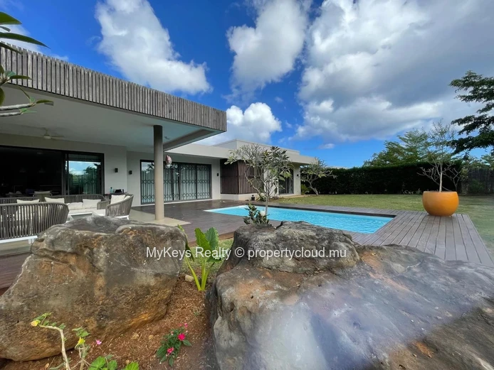 Furnished Villa – Private Pool – Large Garden