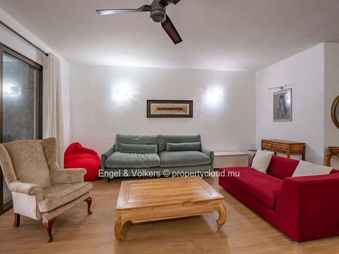 Peaceful Living in the Heart of Black River