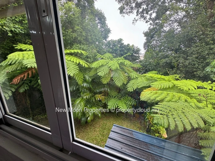 Spacious 10-bedroom villa for sale at Forest Side - for family, office or housing employees