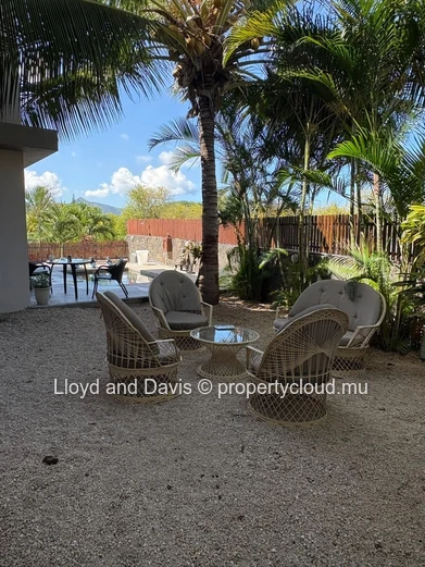 Luxury Triplex with Spacious Terraces