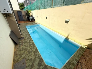 4 Bedroom Townhouse, Duplex