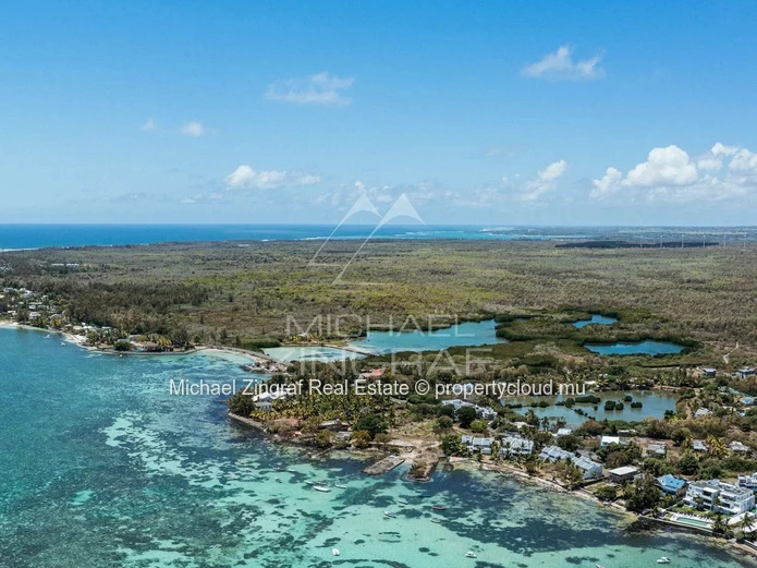 le Maurice – Appartement 2 Chambres au Rez-de-Chaussée, Pieds dans l’Eau à Roches Noires