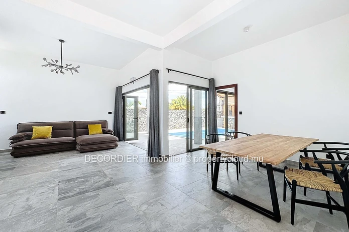For Rent – Chemin Vingt Pieds, Grand Baie