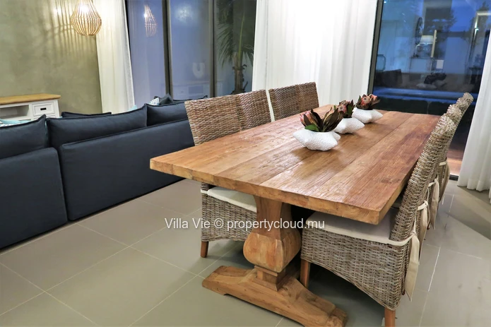 Mont Choisy - Charmant duplex de 3 chambres avec piscine privée (Mandat exclusif)
