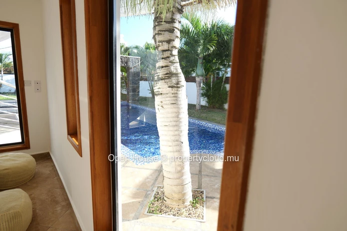 Furnished 3-Bedroom Villa with Private Pool in Pointe aux Piments