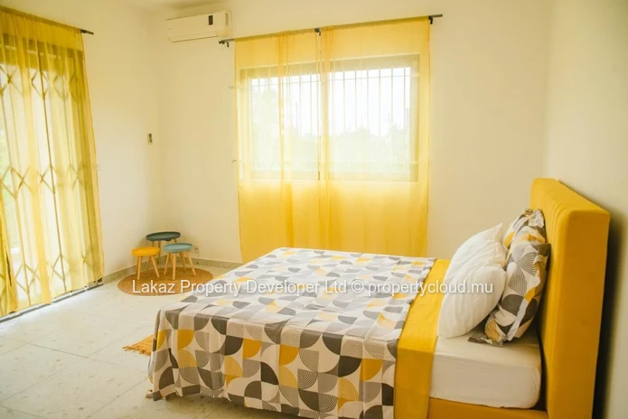 Maison de 450 m² avec jardin à vendre à St Antoine
