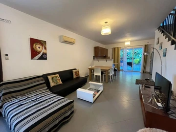 3 Bedroom Townhouse, Duplex