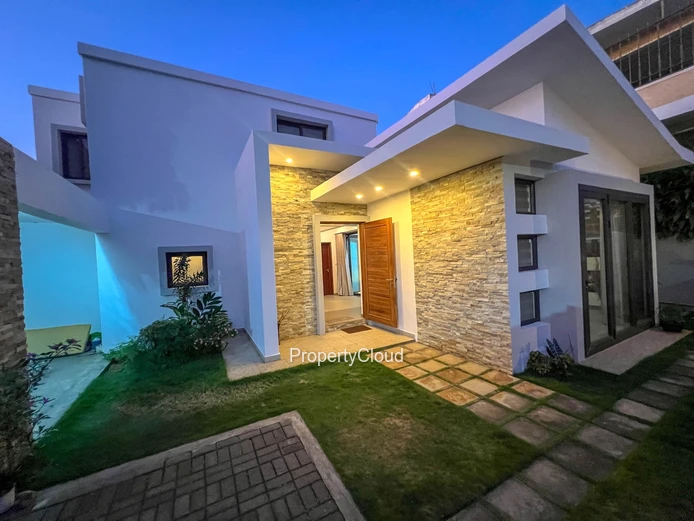 A Vendre - Maison De 3 Chambres - Coromandel