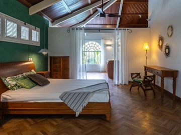 4 Bedroom Villa