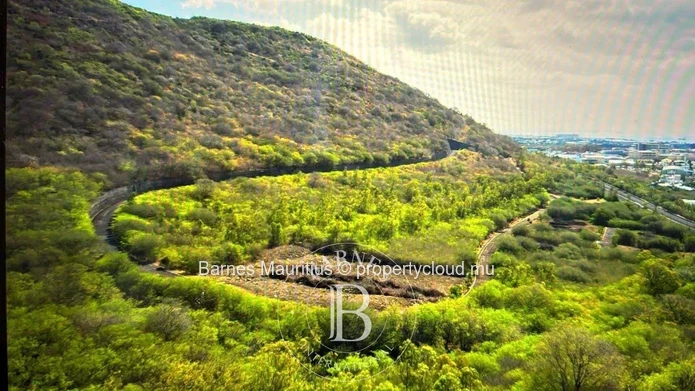 PAILLES - Residential Plots - 2968 m²