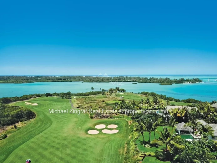 Mauritius - Beachfront Villa - Beau Champ