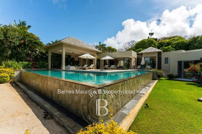 ANAHITA RESORT – Exceptional Villa with Panoramic Golf Views – 4 Bedrooms