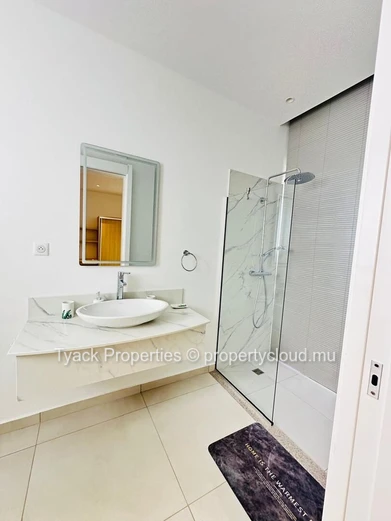 Villa PDS de Luxe 3 Chambres en Suite avec Piscine à Vendre à Grand Baie
