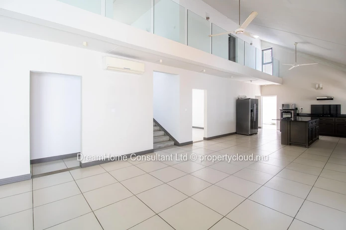 Maison familiale moderne à louer – Vue imprenable sur les montagnes ! - DISPONIBLE À PARTIR DE SEPTEMBRE !