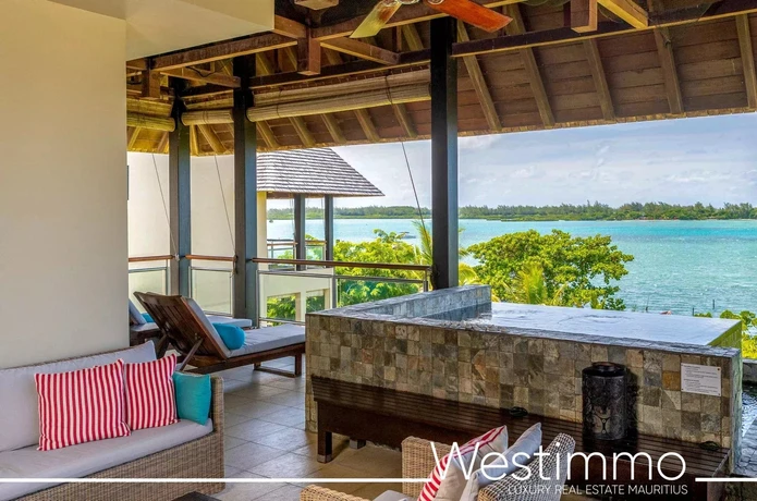 BEAU CHAMP - 164m² apartment with private pool and 2 bedrooms