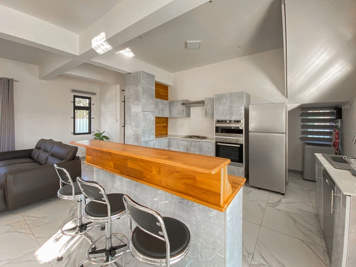 Recent house with swimming pool for long-term rent in Péreybère, Mauritius