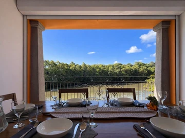 2 Bedroom Townhouse, Duplex
