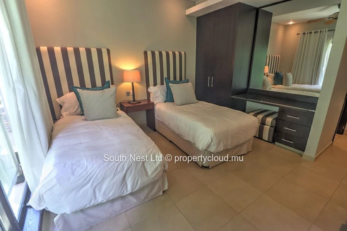 Beautiful 3-Bedroom sea view apartment  