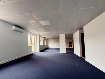 Office space in Quatre Bornes – Ideal for immediate business setup