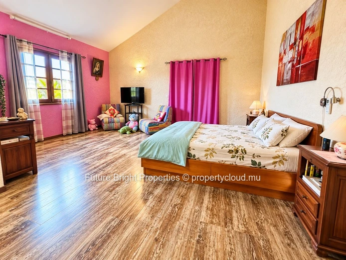 A House With Presence, Character & Room to Belong