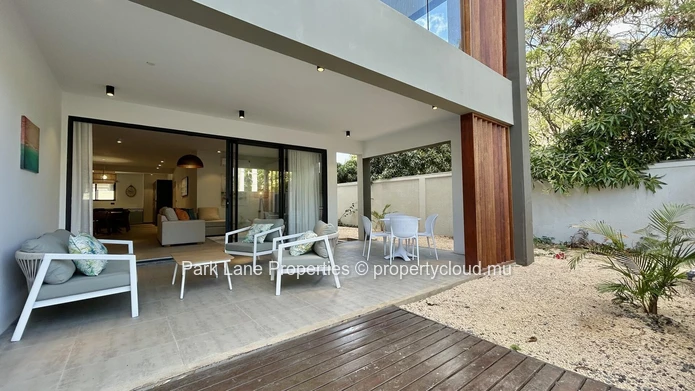 Appartement spacieux au rez-de-chaussée de 3 chambres avec terrasse et plunge pool à Tamarin