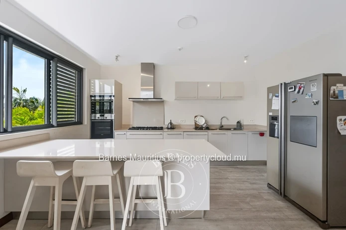 FLORÉAL - Appartement meublé dans une résidence haut de gamme - 3 chambres et bureau