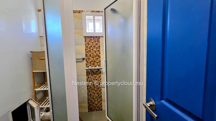 2-Bedroom apartment just 2 minutes from the beach