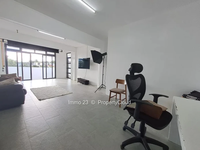 Office - 35m2 - Curepipe - Ref. BU83836LO