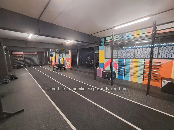 "Spacious Floréal Office for Rent with Prime Location and Amenities - 148m² at Rs 90,280"