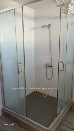 Semi Detached Townhuse For Rent