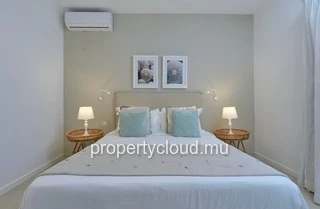 A vendre appartement de 3 chambres Accessible aux étrangers à Pointe Aux Canonniers.