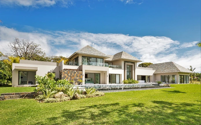 Luxury 4 Bedroom Villa For Sale - South East Of Mauritius