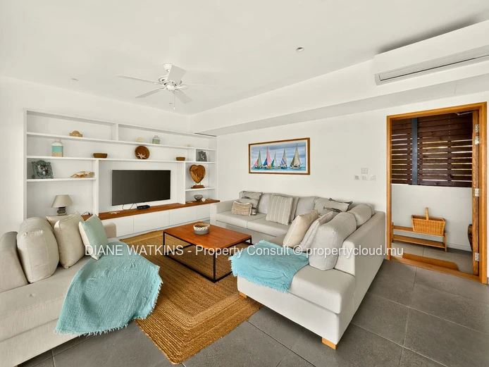 Penthouse de luxe avec piscine privée à vendre à Poudre d'Or