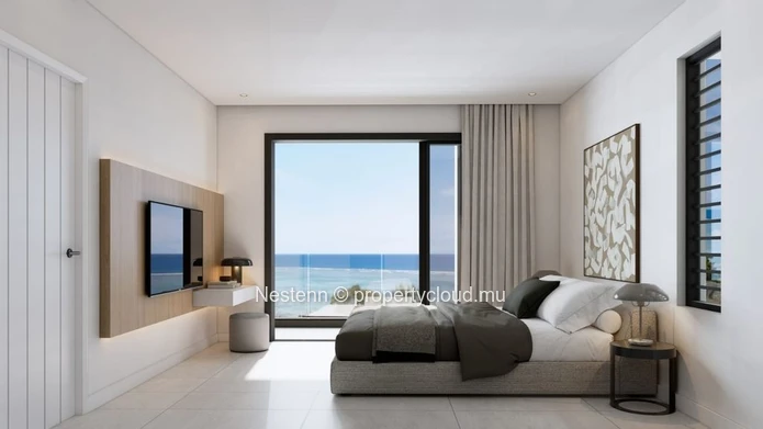 A Coastal Lifestyle Flat in the Heart of the City 