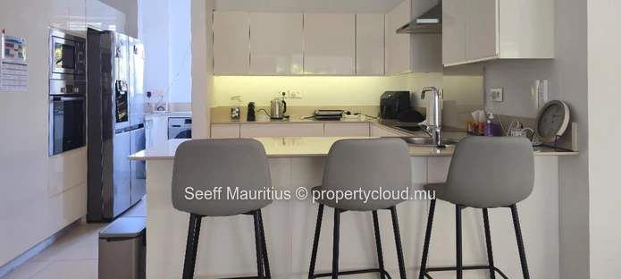 Luxurious 3 bedroom apartment - 190sqm with private pool