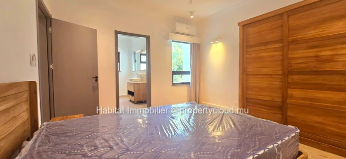 A louer : Découvrez ce magnifique appartement de 185 m², entièrement meublé et équipé, situé à Moka