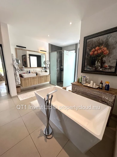  Villa Contemporaine En Résidence Sécurisé