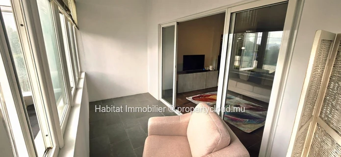To rent: Apartment of 146 m² in Floréal