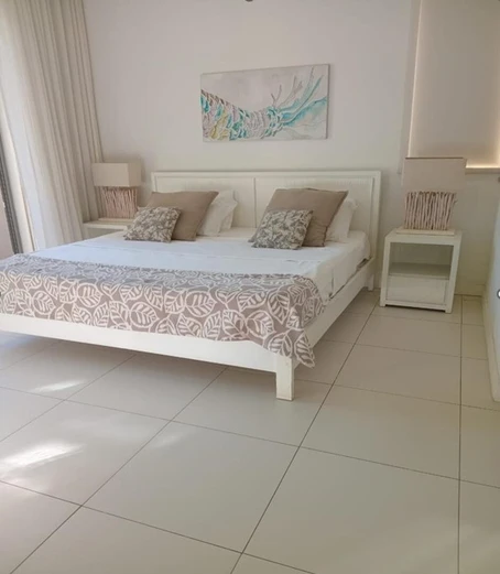 Luxury Apartment in Tamarin, Rivière Noire - Black River Area with Mountain & River Views, Pool, and More! 