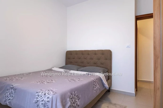 3-bedroom apartment for sale, 100m² in Flic en Flac with an unobstructed view